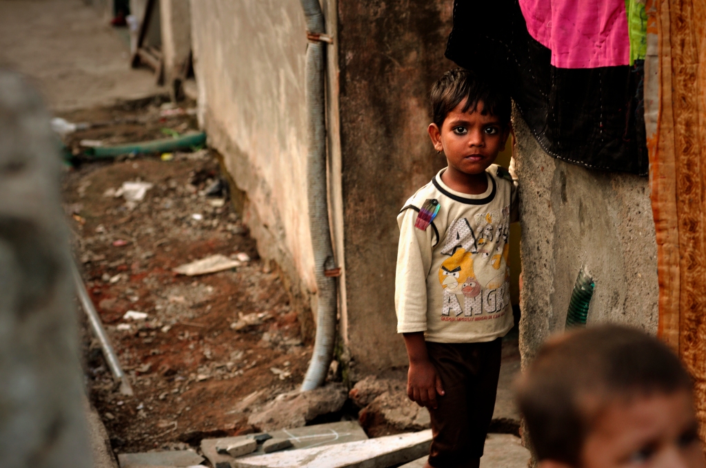 Photo of an Indian girl in Dharavi, India.